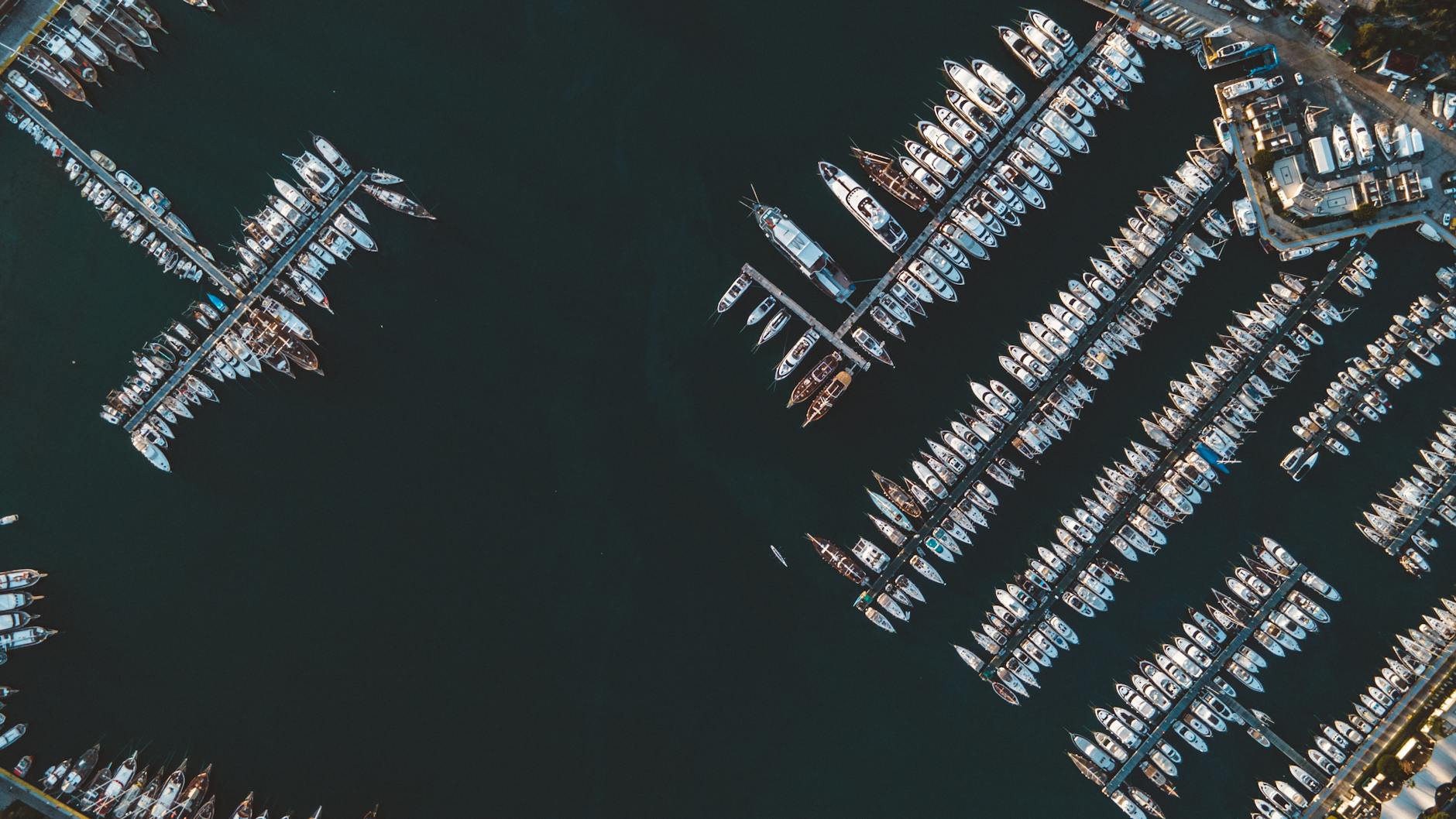 Insurance Coverage Waterfront Properties: What Investors Need in 2026