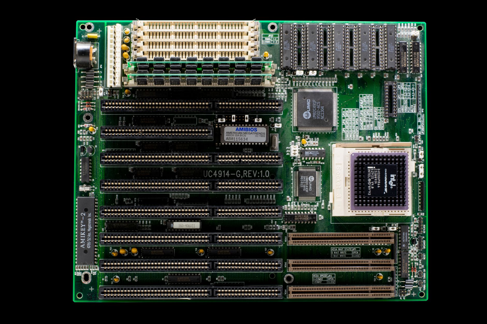 Intel 168% 2026 Analysts: Is It a Bargain or Trap Now