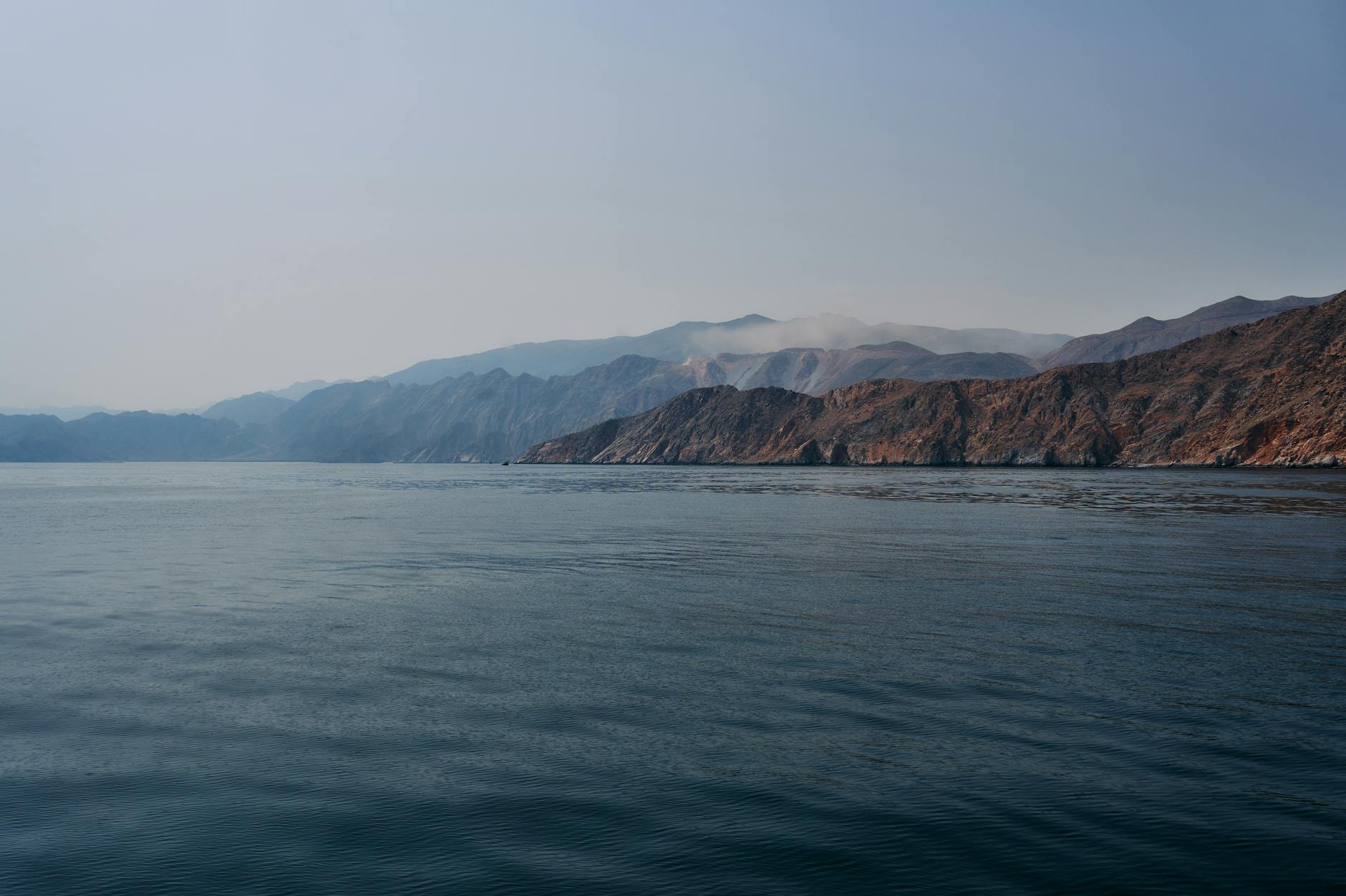 Iran Means $100 Oil: Safe Pipeline Stocks for Income Today