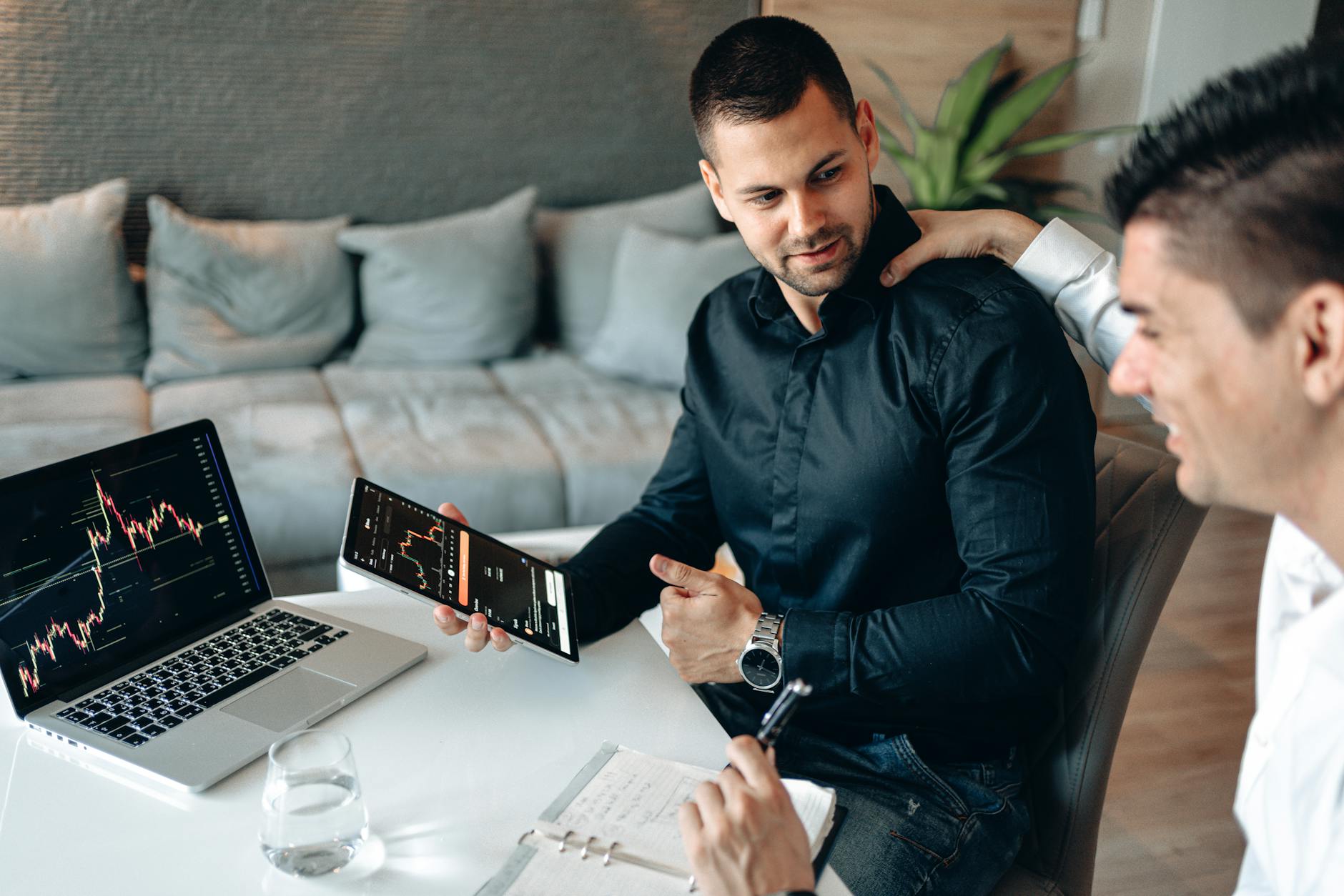 Is Robinhood's $1.5 Billion Buyback Worth It for Investors?