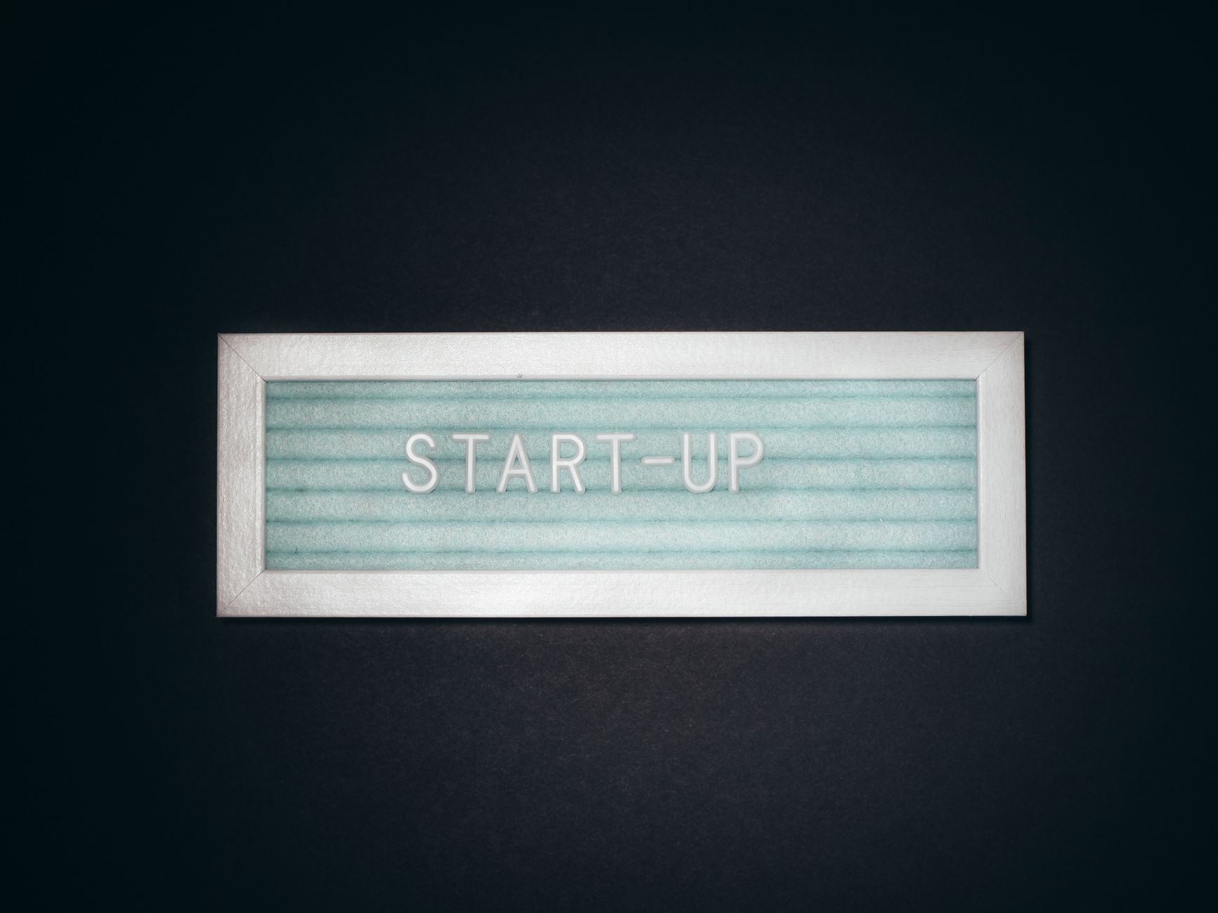Is Upstart's Lending Comeback Real? AI Lending in Focus