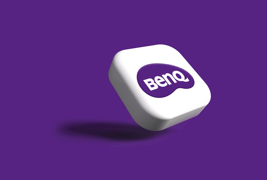 JEPQ’s 0.35% Hides a 9-Point Gap in Income Returns