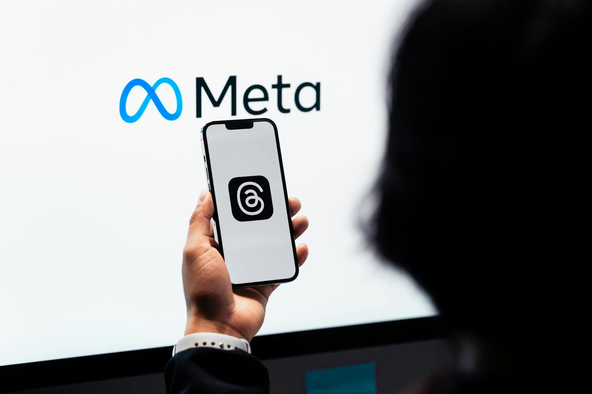 Meta Stock Could Fall: How Investors Should Prepare Now