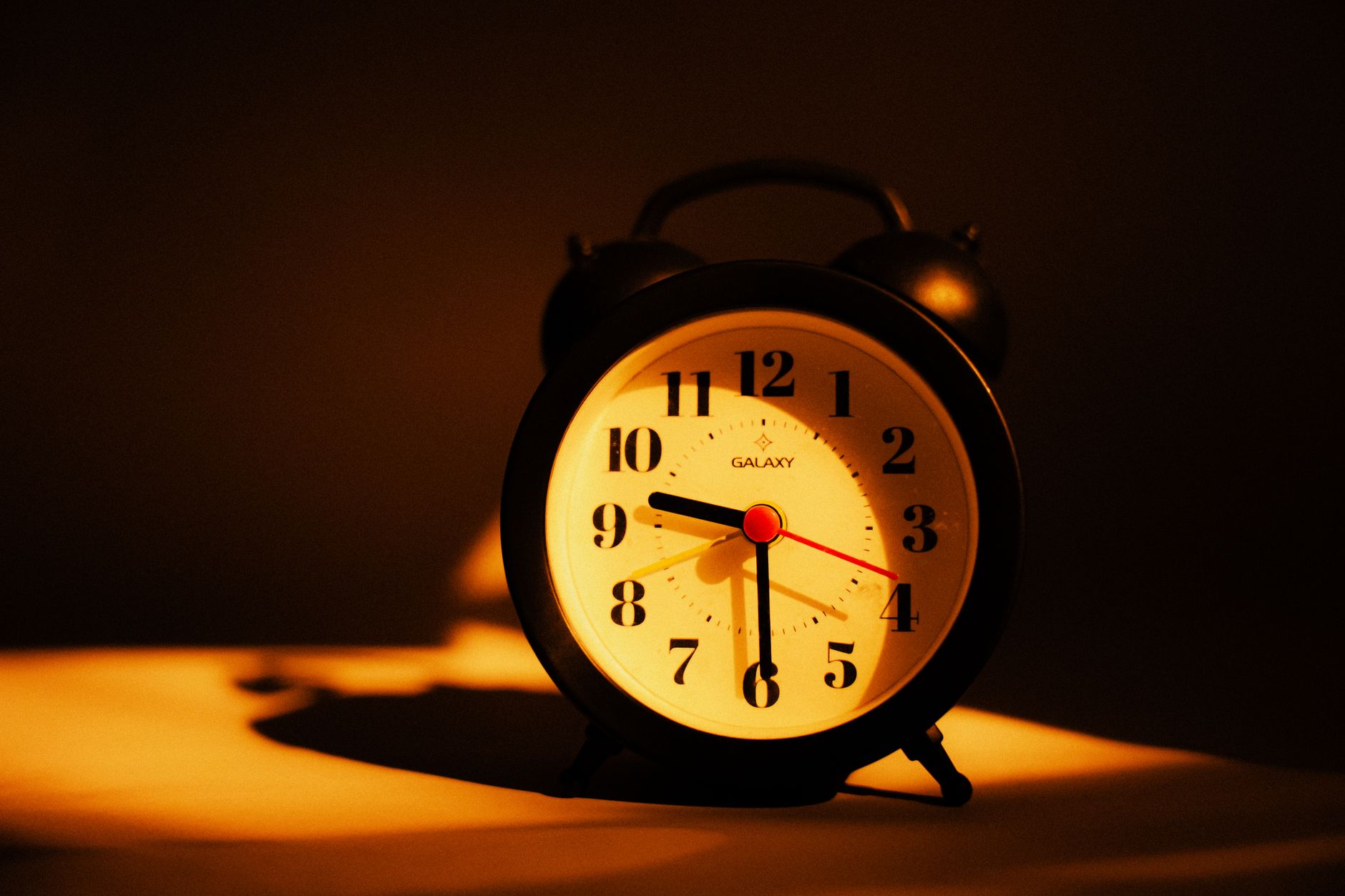 Morning Minute: Saylor's Strategy — Cash Hoards, Not BTC