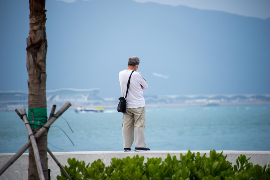 Most Retirees Overlook These High‑Yield Monthly ETFs