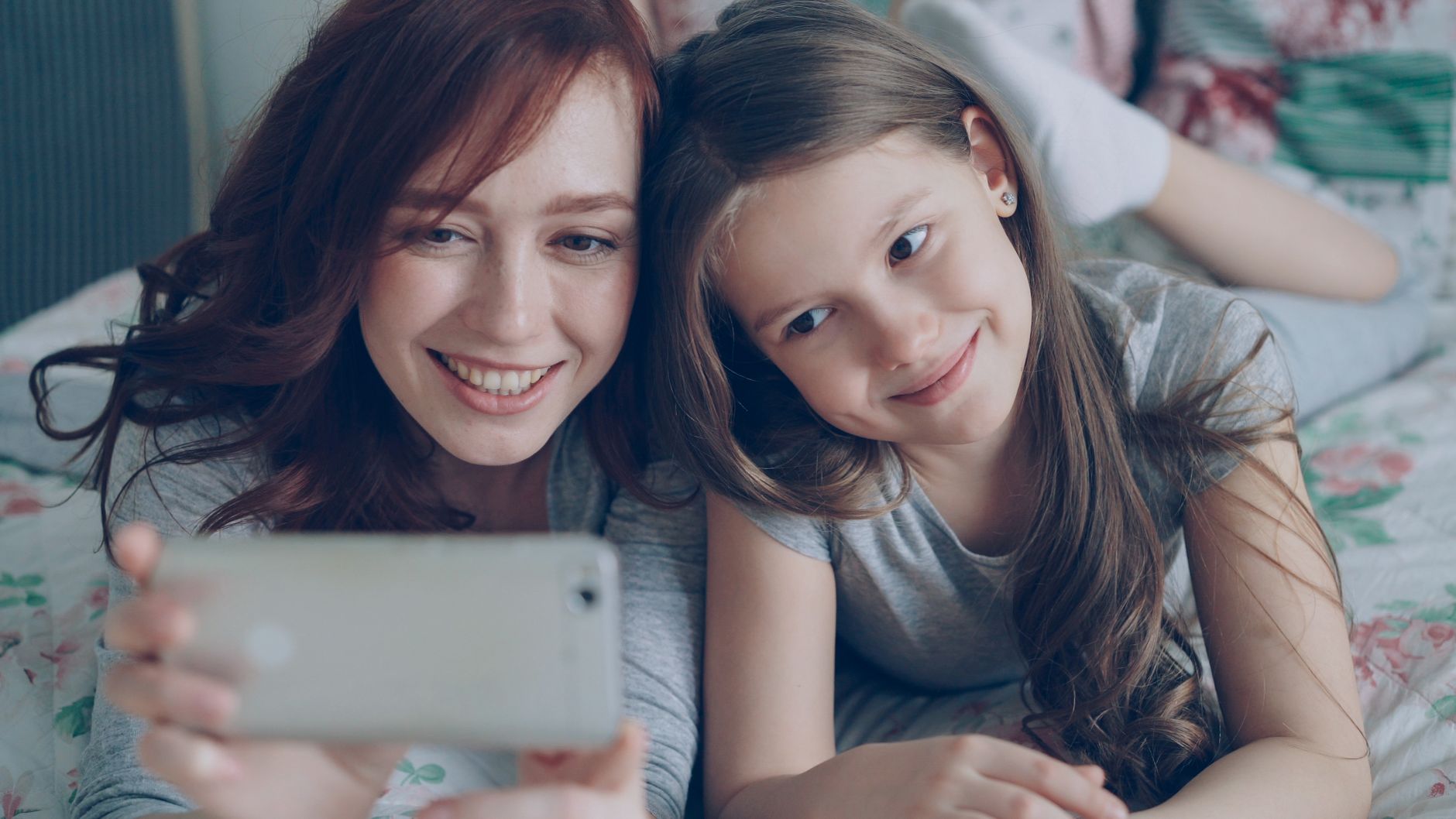 Mother Caught $800 Snapchat Scam: A Family Finance Wake-Up