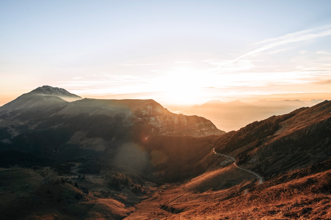 Mountain Mornings Rush: Retire in Colorado on $1.2M