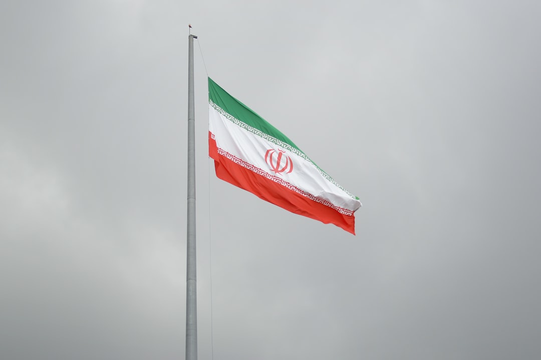 MPLX Down Since Iran: 2 Key Investor Takeaways for 2024