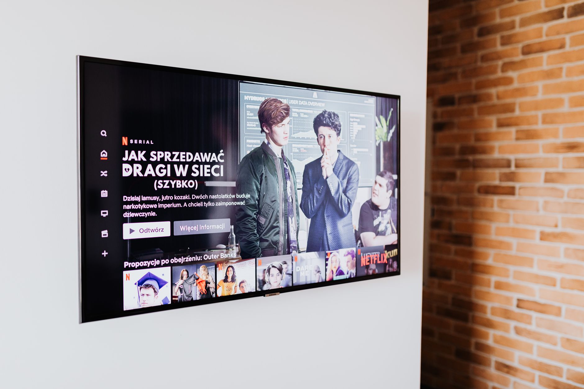 Netflix Crashed Months. Time to Buy: A Practical Guide