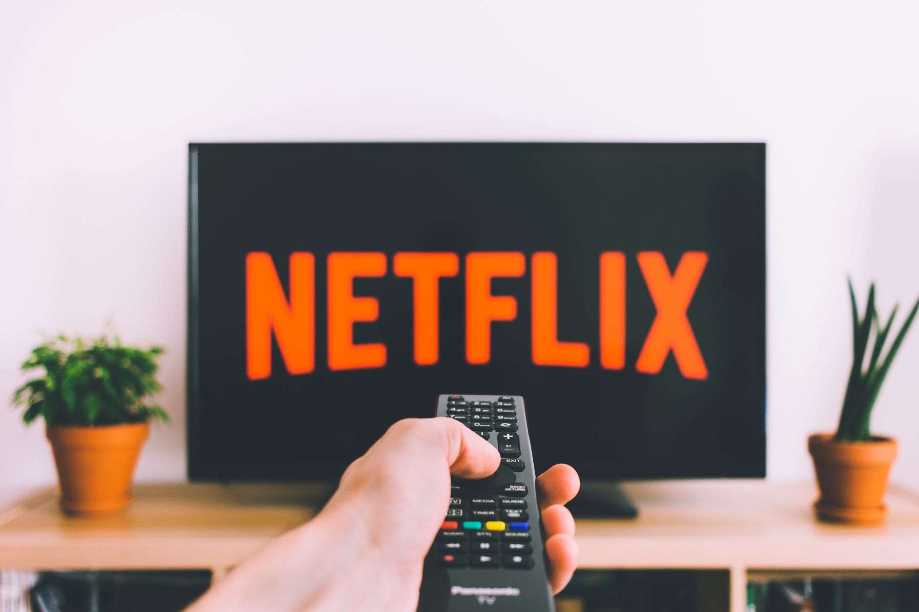 Netflix Price Prediction: Stock Set for Big Upside