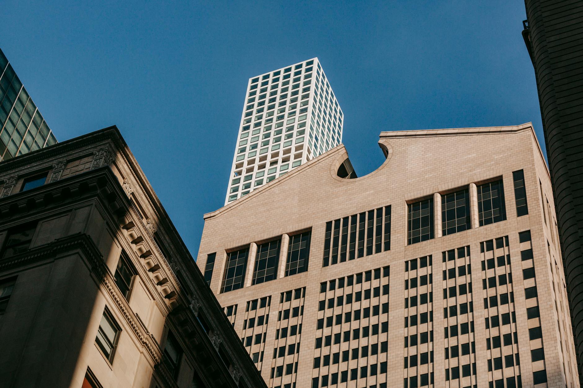 Newmont Stock Tumbling Today: What It Means for Investors