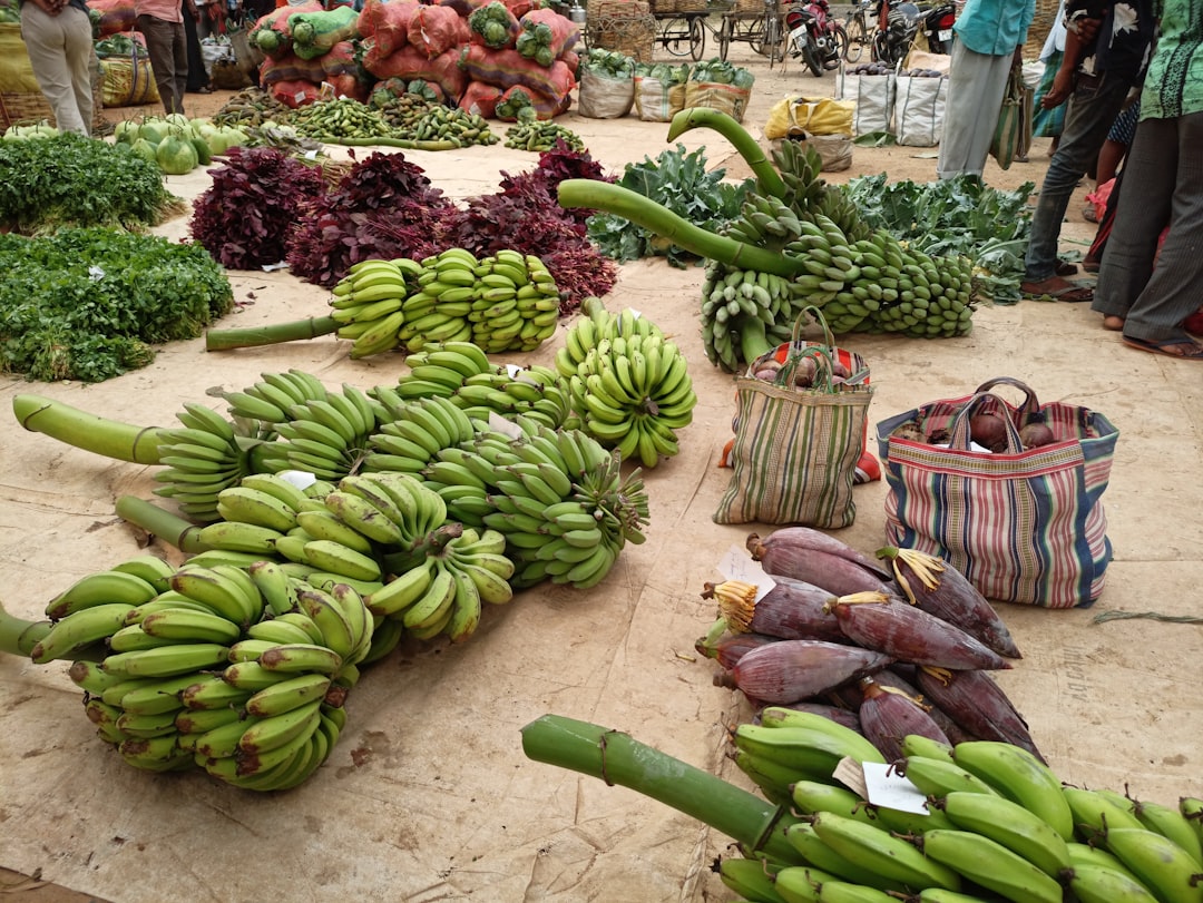 Nigerian Zers Can’t Afford Club Tables, Rave Culture Thrives