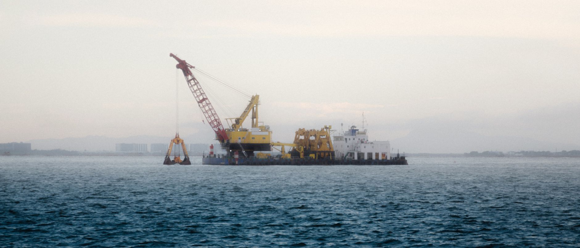 Noble Transocean: Which Off-Shore Drilling Stock to Buy 2026