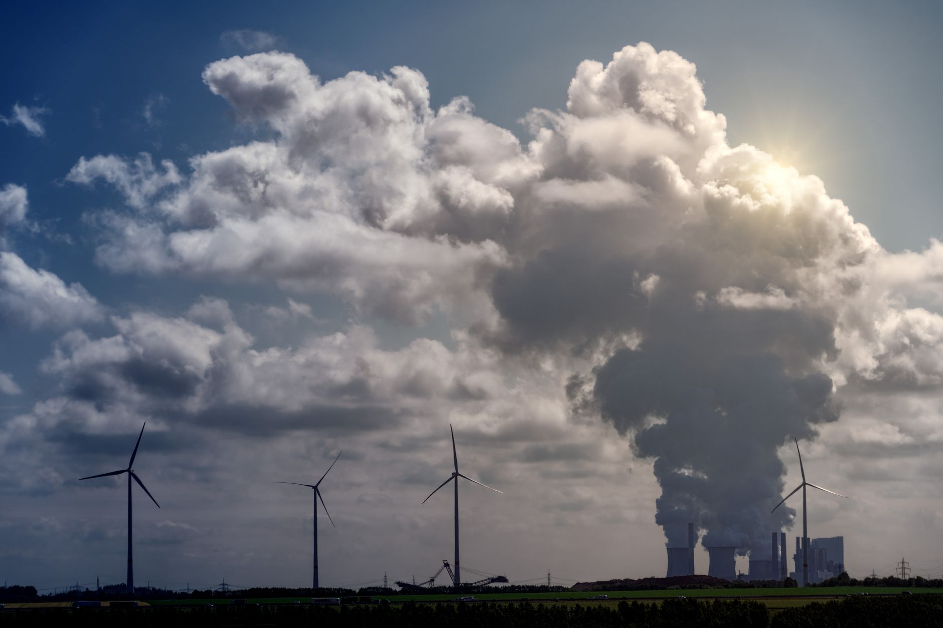 Nuclear Energy Story 2026: 3 Stocks to Own All Year