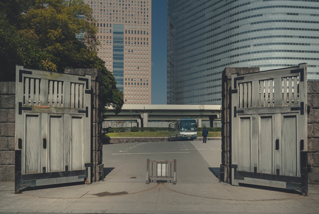 Oscars’ Biggest Shutouts, Shocks, and Smart Money Moves