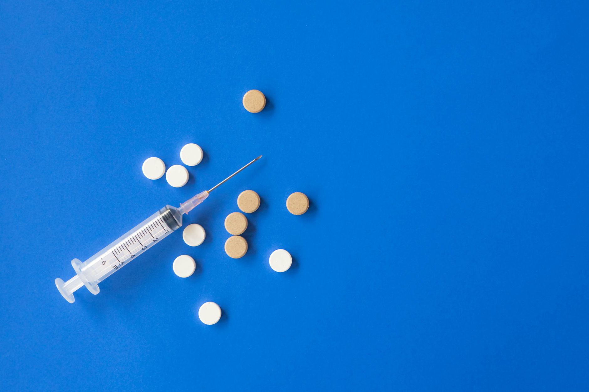 PJP: Which Pharmaceutical Better? IHE vs PJP ETF Showdown