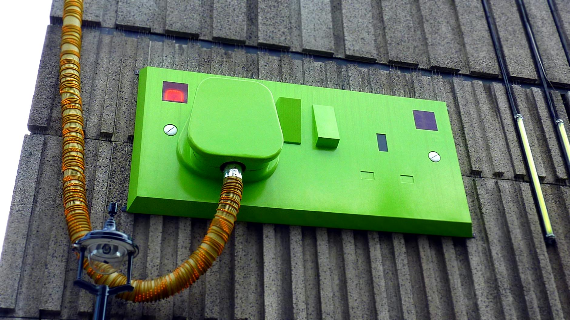Plug Power Stock: Dead or a Clean-Energy Beast in Waiting?