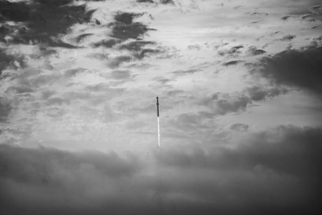 Rocket Lab vs SpaceX: Which Stock Is the Best Aerospace Buy