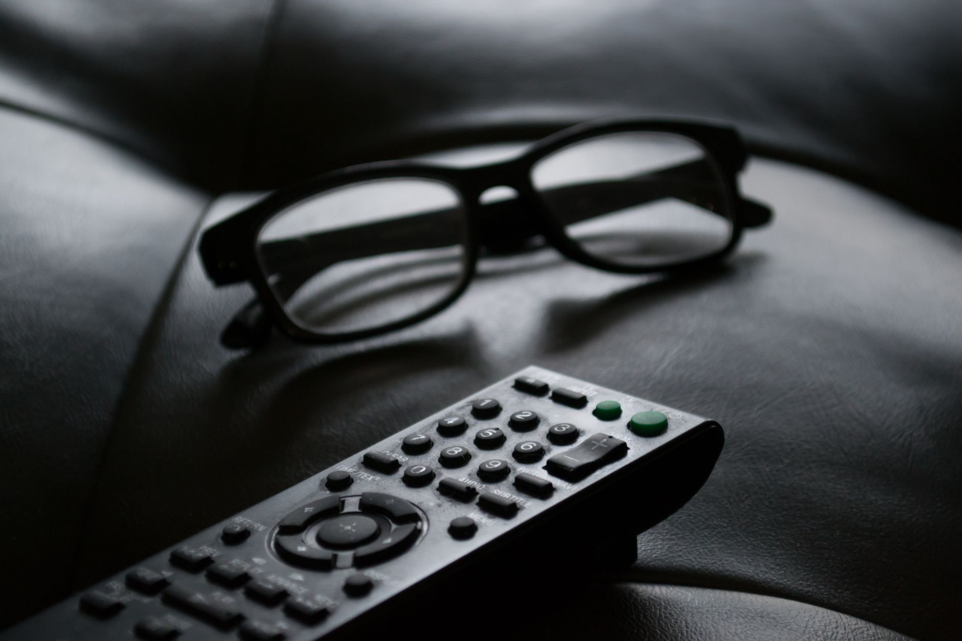 Roku Sirius Which Media Stock Is Best for 2026 Investors