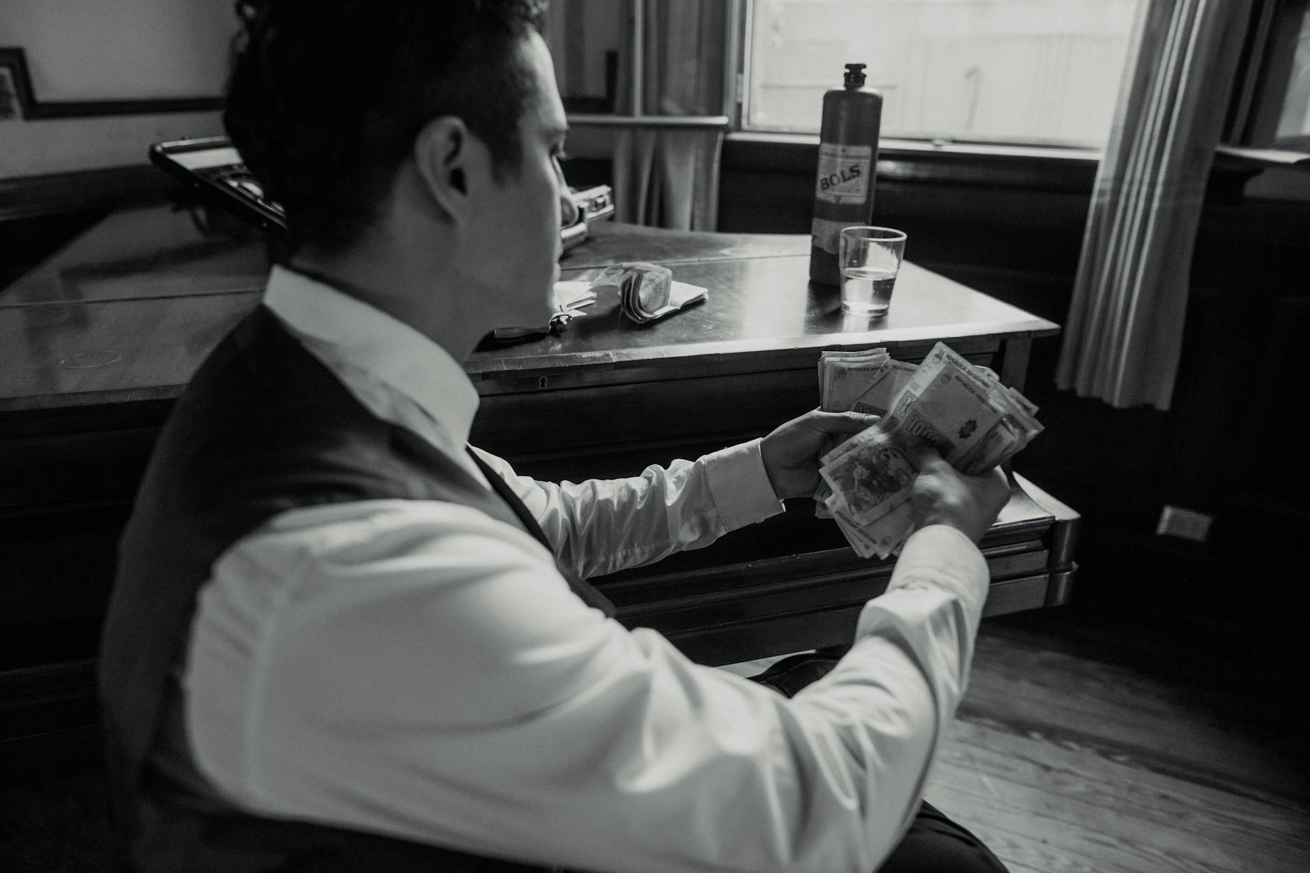 Ryman Hospitality (RHP) Earnings Outlook and Risks