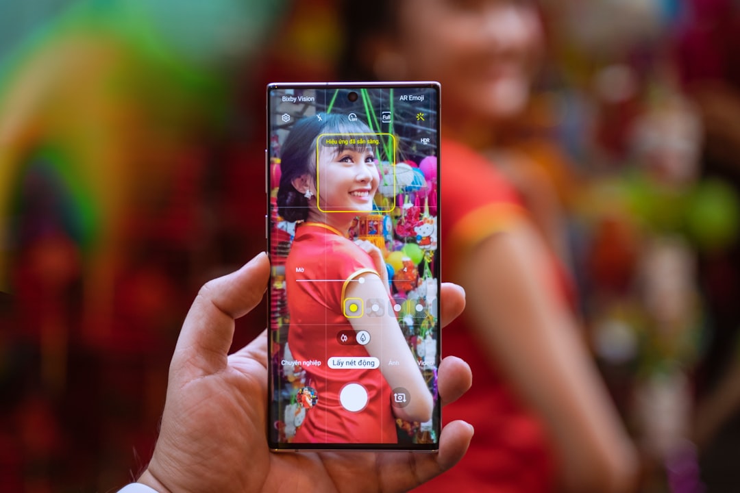 Samsung Units Acquire $408 Million Stake in Dunamu