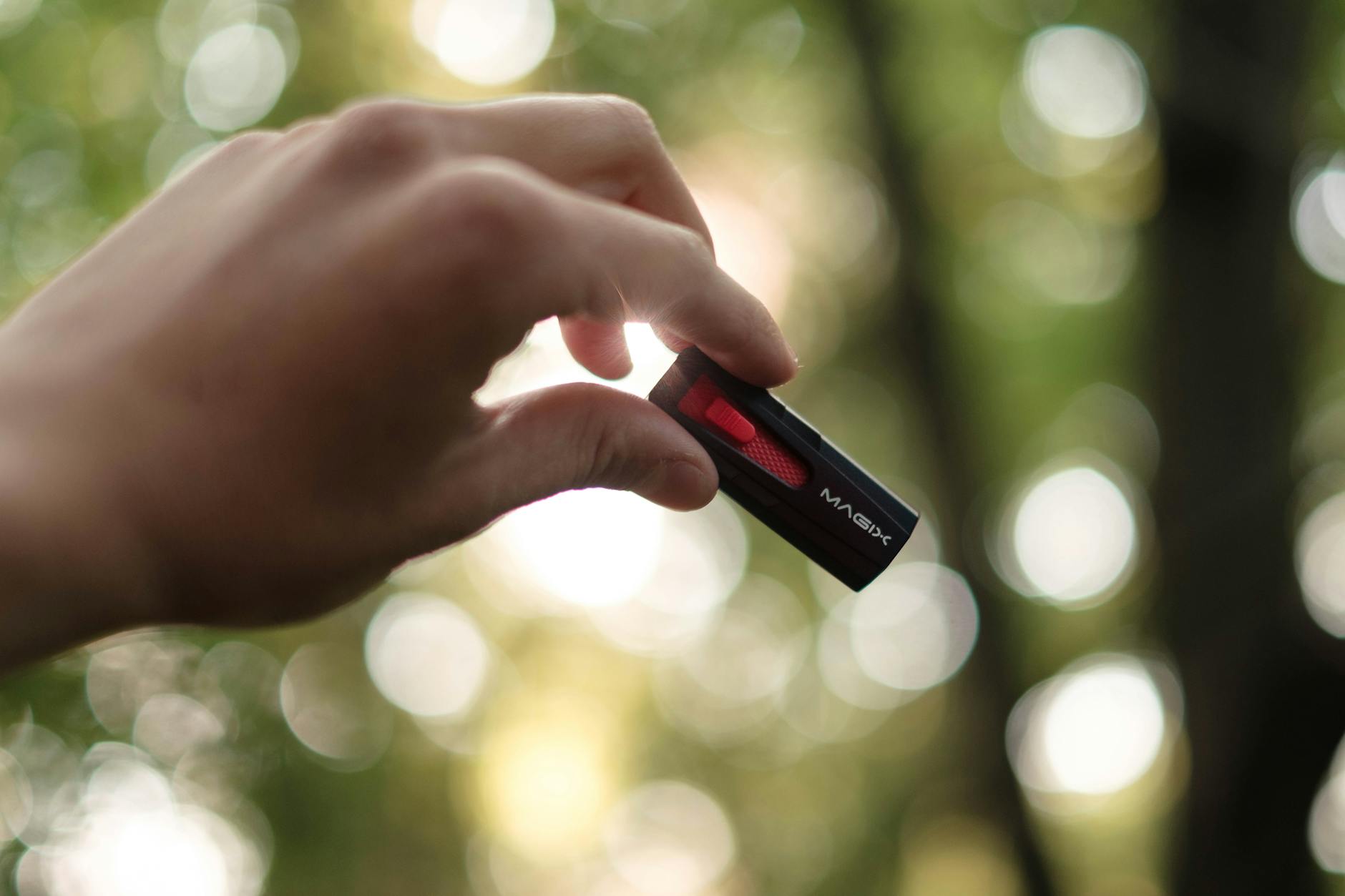 Sandisk Stock Just Dropped: What It Means for You Today