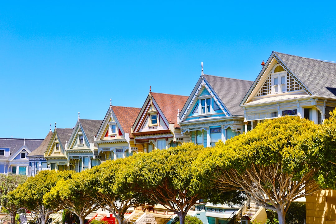 Secondary Mortgage Market Waits for Data, Scoring Shifts