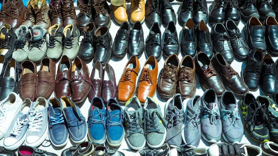 Shoe Carnival (SCVL) 2025: Earnings Outlook and Stock Dive