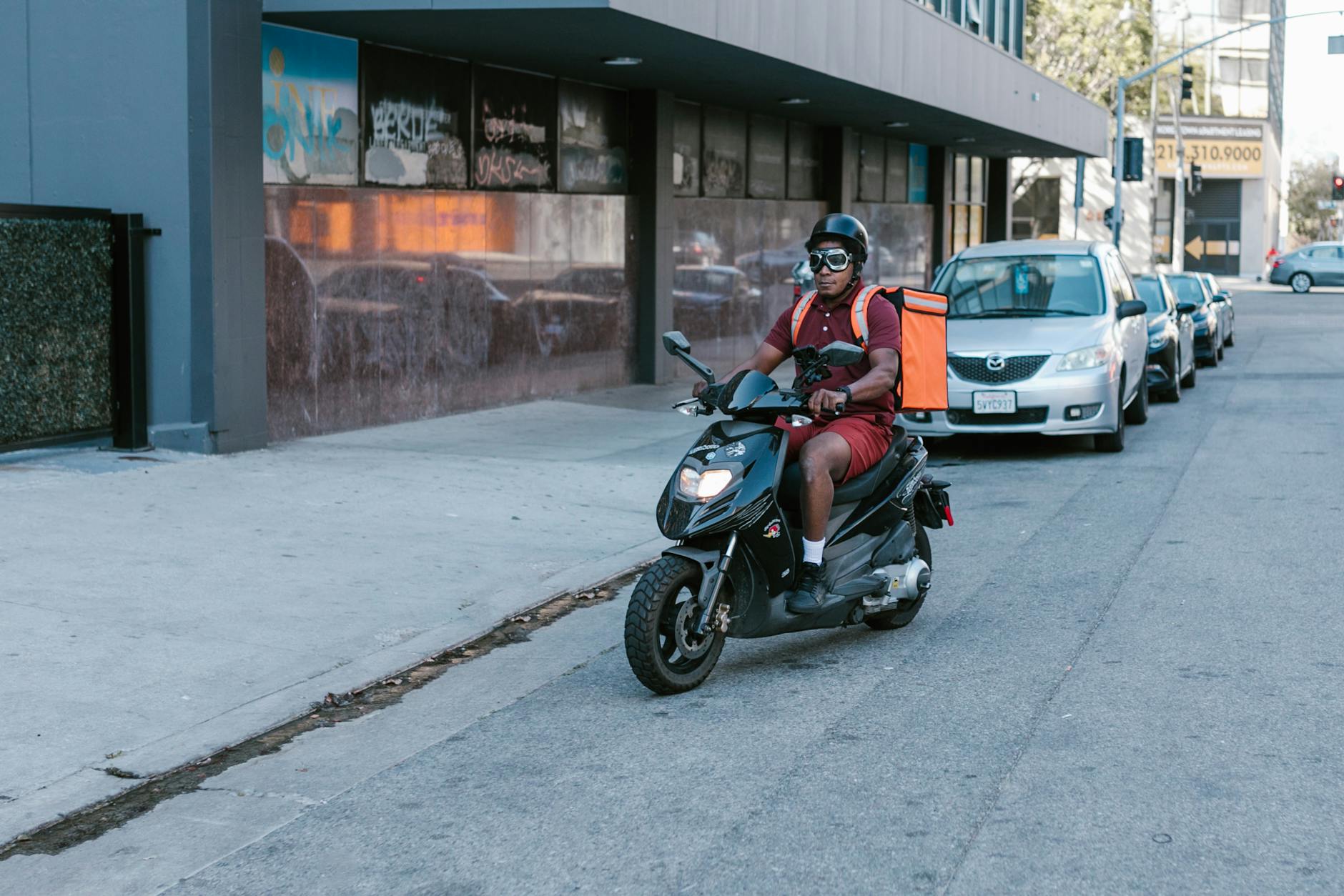Should DoorDash Stock Right Now? A Practical Investor Guide