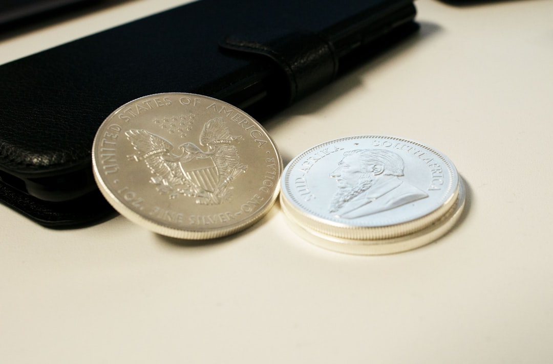 Should I Shares Silver After the 35% Plunge? Investor Guide