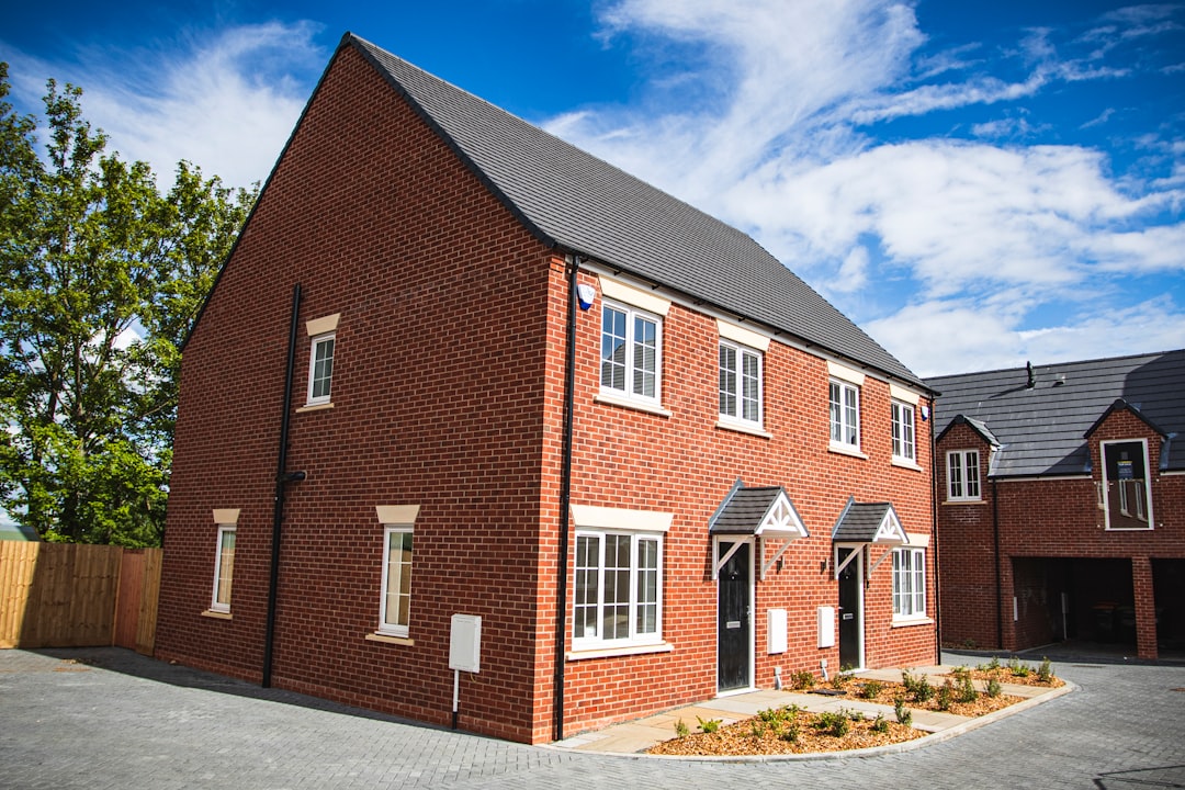 Single-Family Housing Starts Fell, Multifamily Rises