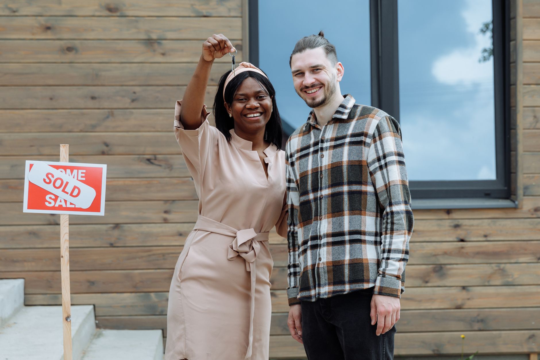 SoFi Just Became First Bank-Owned Stablecoin: Why It Matters