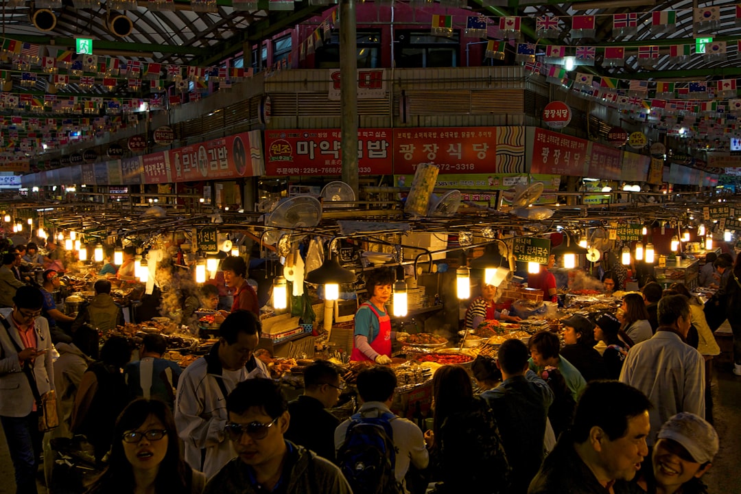 South Korean Police Investigate Polymarket Users for Gambling