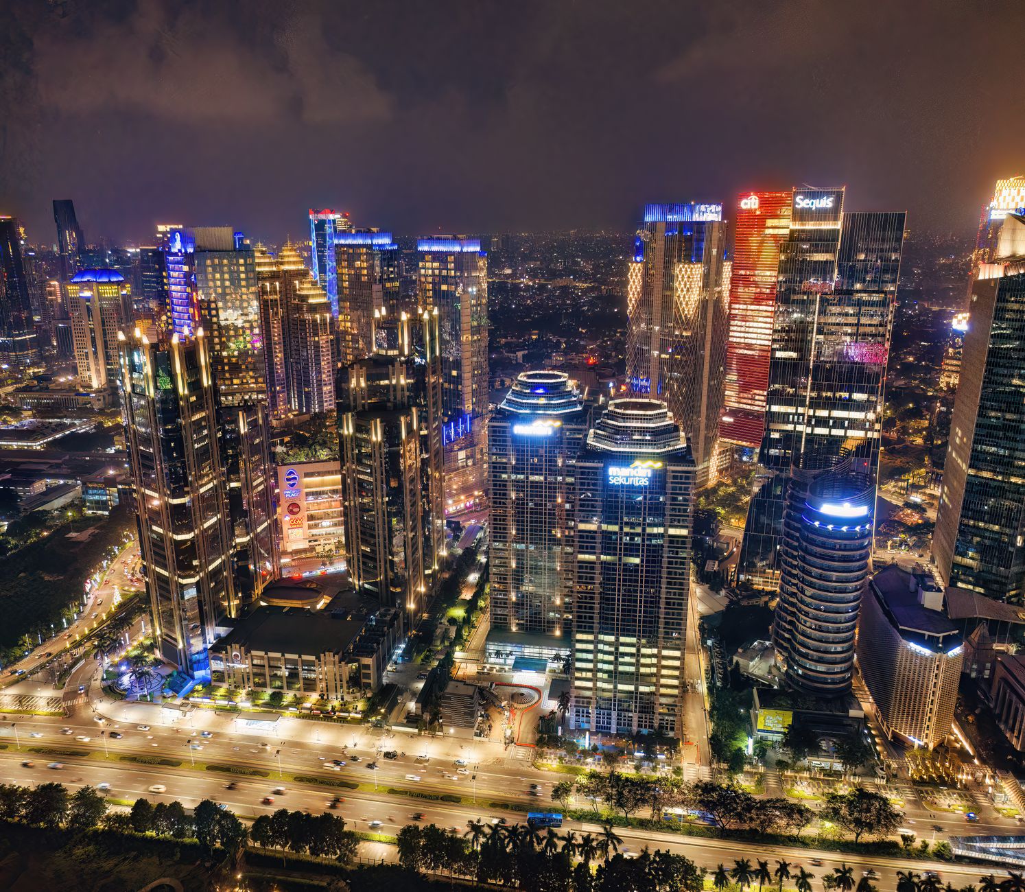 Standard Chartered Says Uniswap’s Token Could Rally to $100