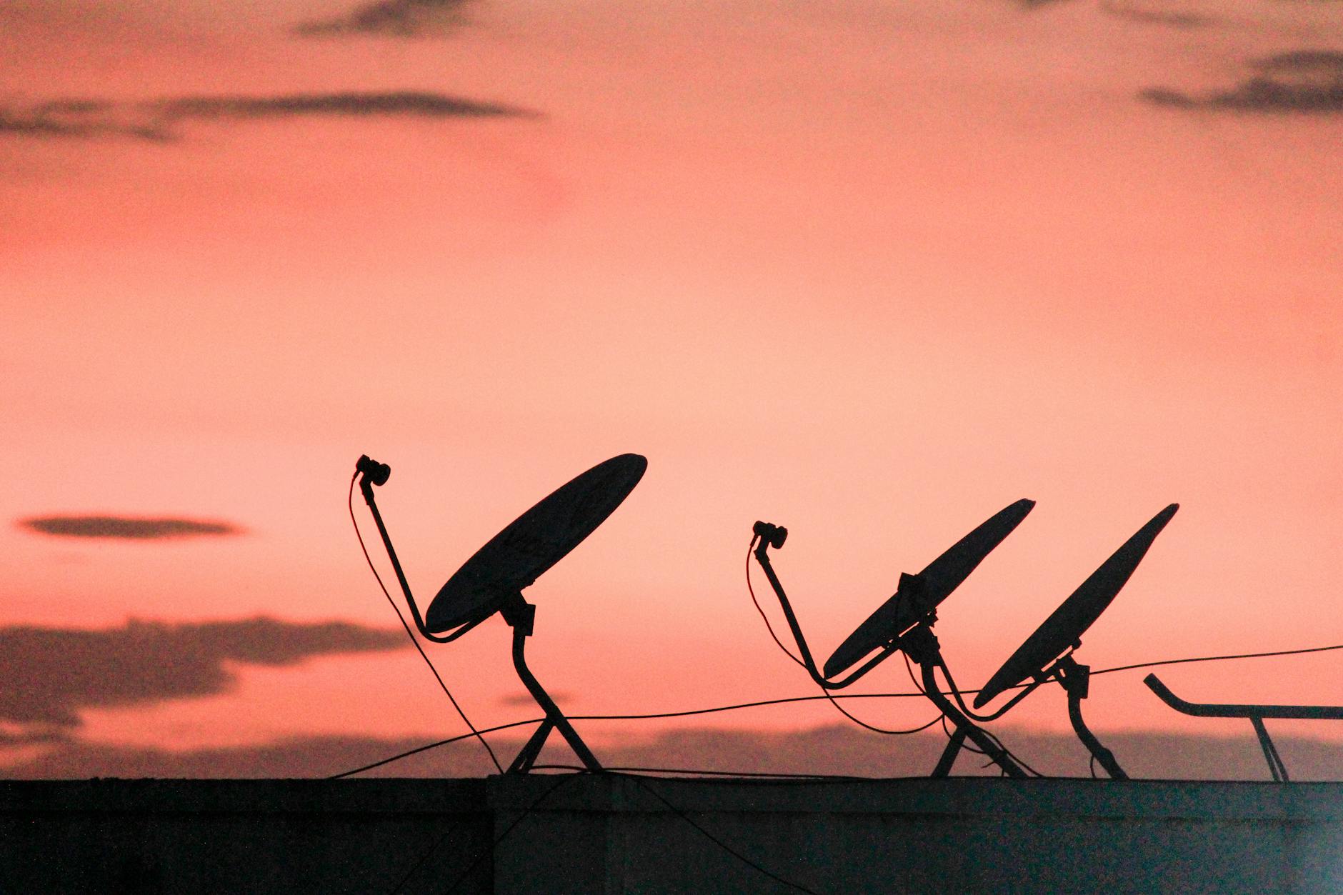Starlink About Replace Your Phone Plan? SpaceX IPO Outlook