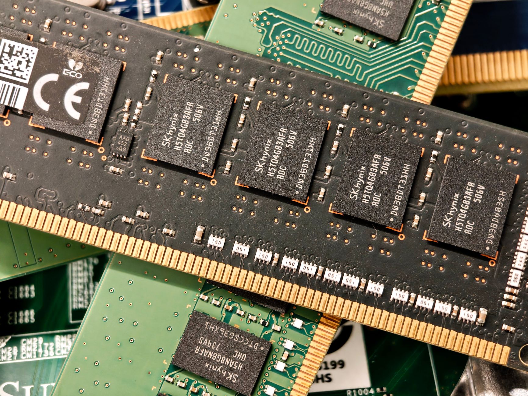Stock Intel Crushed Nvidia in H1: A Practical Outlook for H2