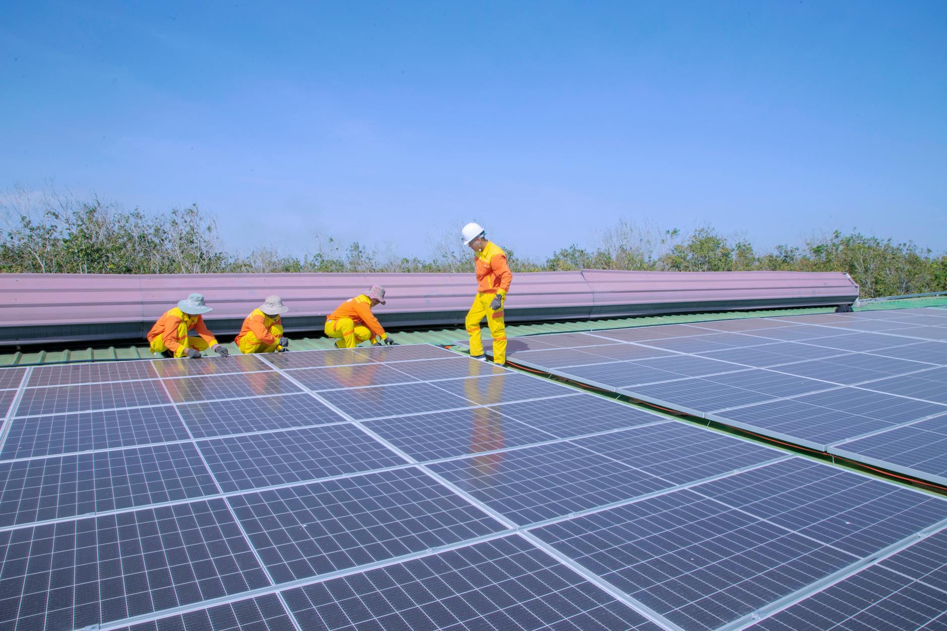 SunPower (SPWR) 2026 Earnings Outlook for Investors