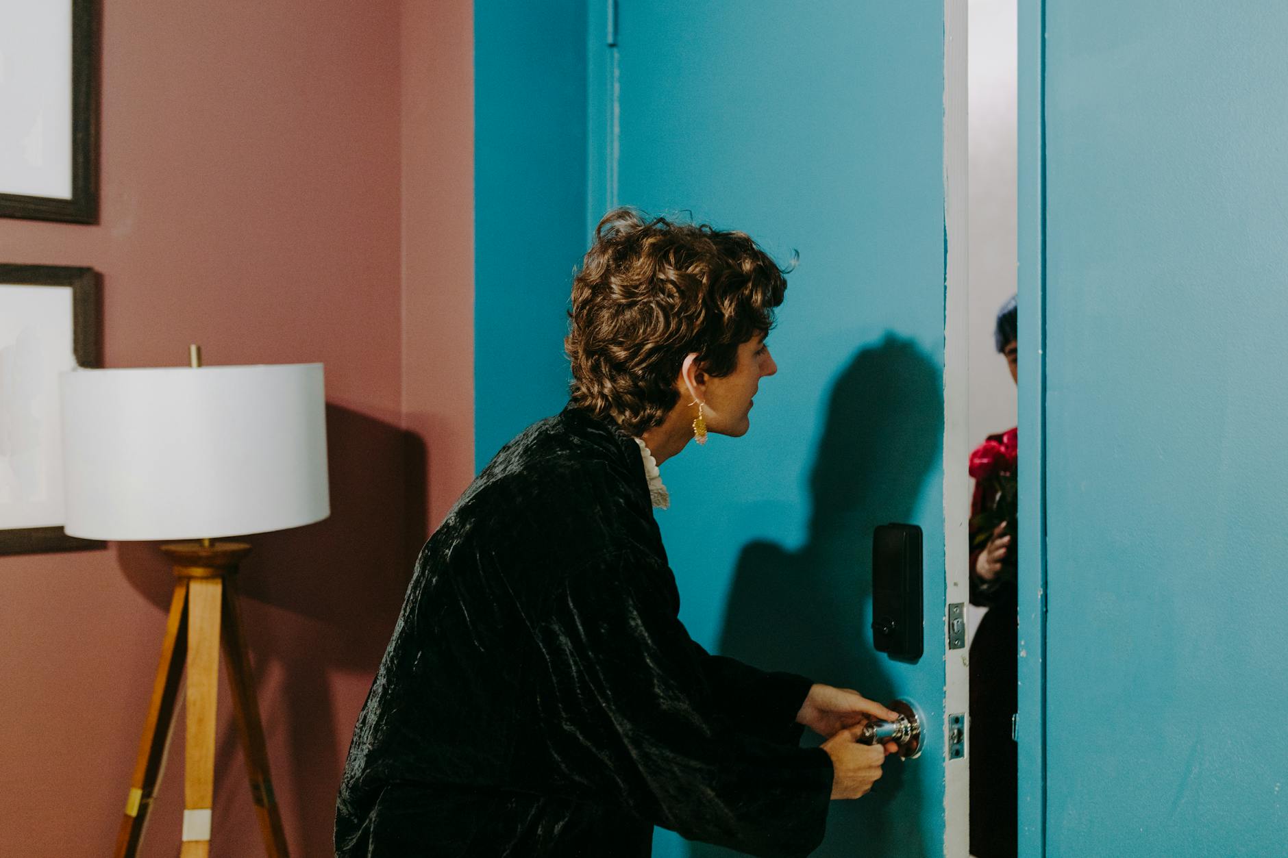 Surprise-Dropped “Days Ash.” Opener: A Finance Wake-Up