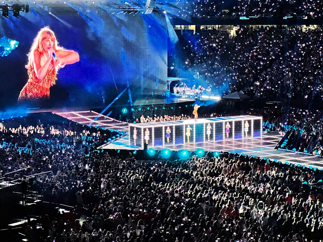 Taylor Swift Worth Billion: How She Rewrote Wealth in Music