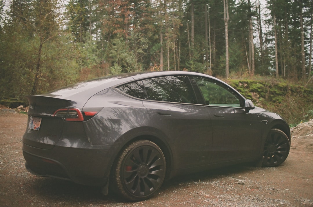 Tesla’s Chip Breakthrough Deal Signals Big AI Push