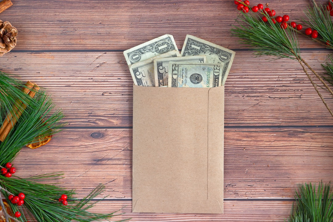 The Savings Habit That Won’t Quit: 39% Retirees Hoard Wealth