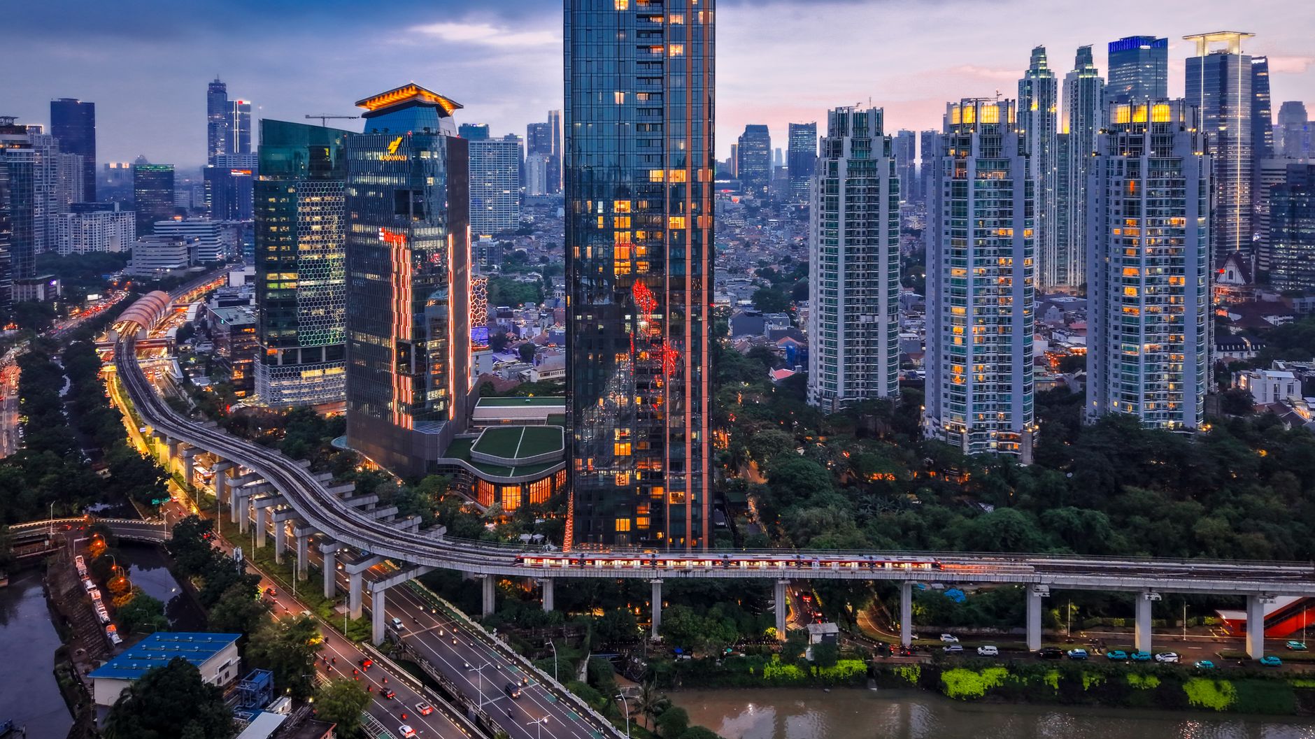 This Infrastructure Stock More: Why It Matters for Investors