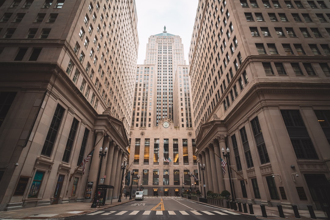 This Resilient Dividend Stock Outperforms in 2026 Now