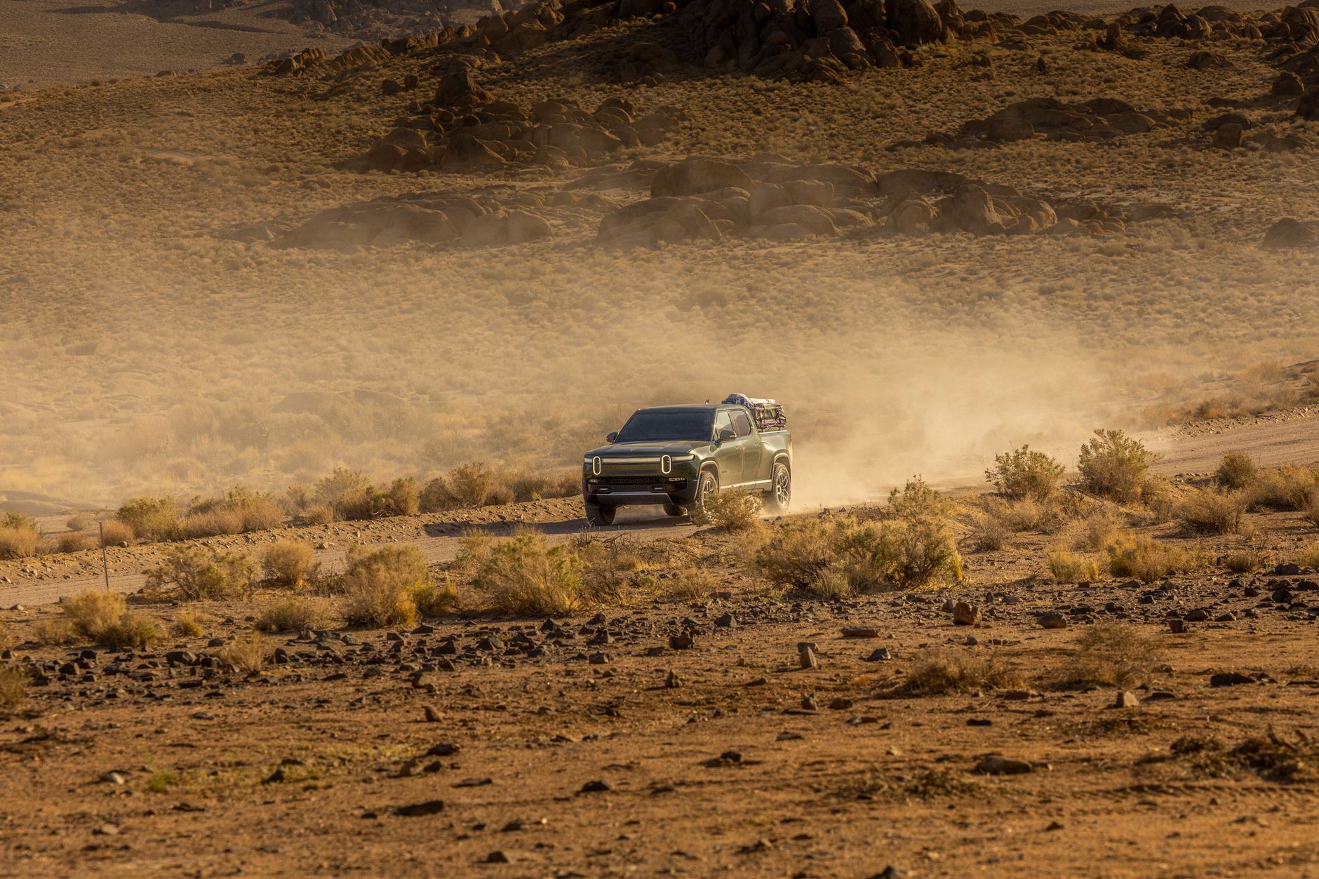 Time Rivian Stock Deliveries Arrive: Should You Buy?