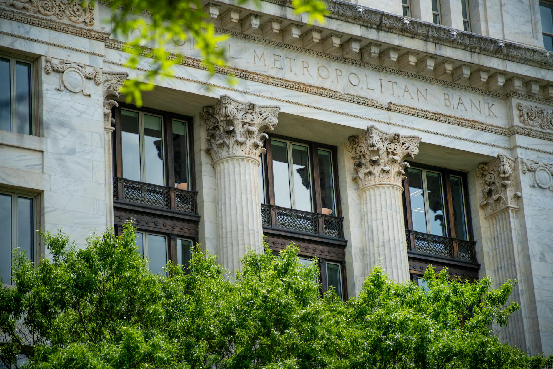 Trybe Capital Loads D-Wave: Smart Moves in Quantum Stocks