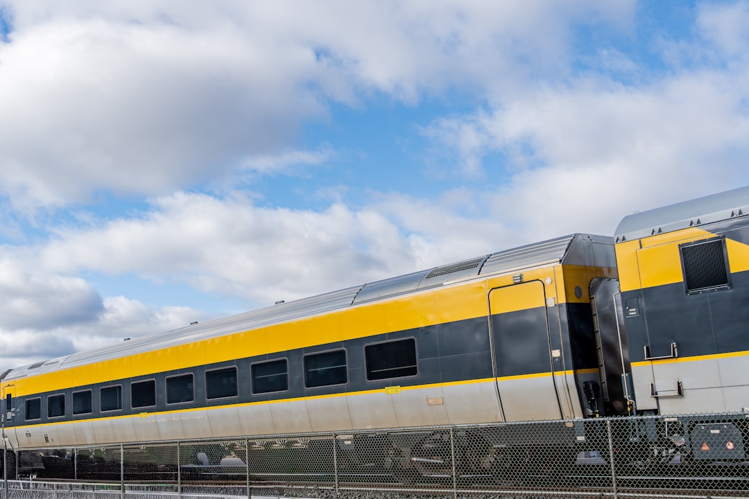 Union Pacific CSX: Better Rail Stock for 2026 Outlook?