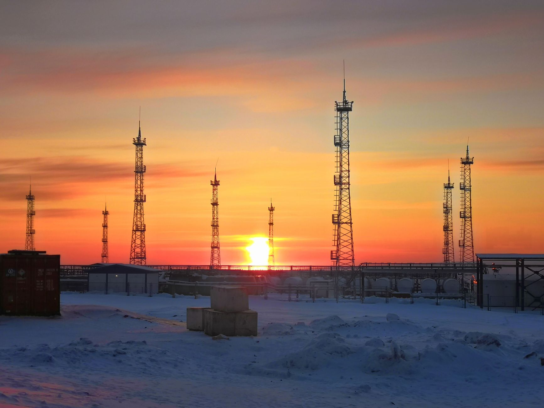 Vaneck Uranium Vanguard Energy: Nuclear vs Oil in 2026