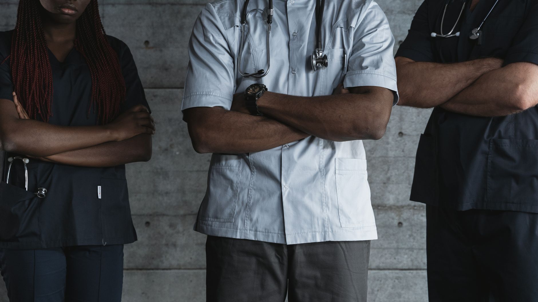 Vanguard Health Care VanEck ETF Showdown: A Practical Guide