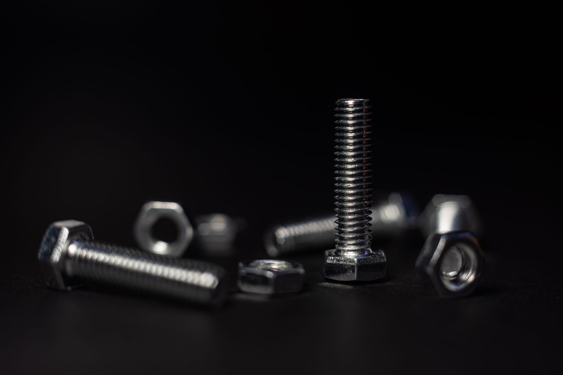Viral Pump “Screw Scam” Warning: What Drivers Should Do