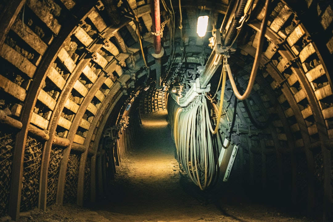 Why SSR Mining Stock Surged Again: Momentum and Risks